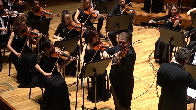 Atatürk'e çalan keman 40 yıl sonra yeniden hayat buldu